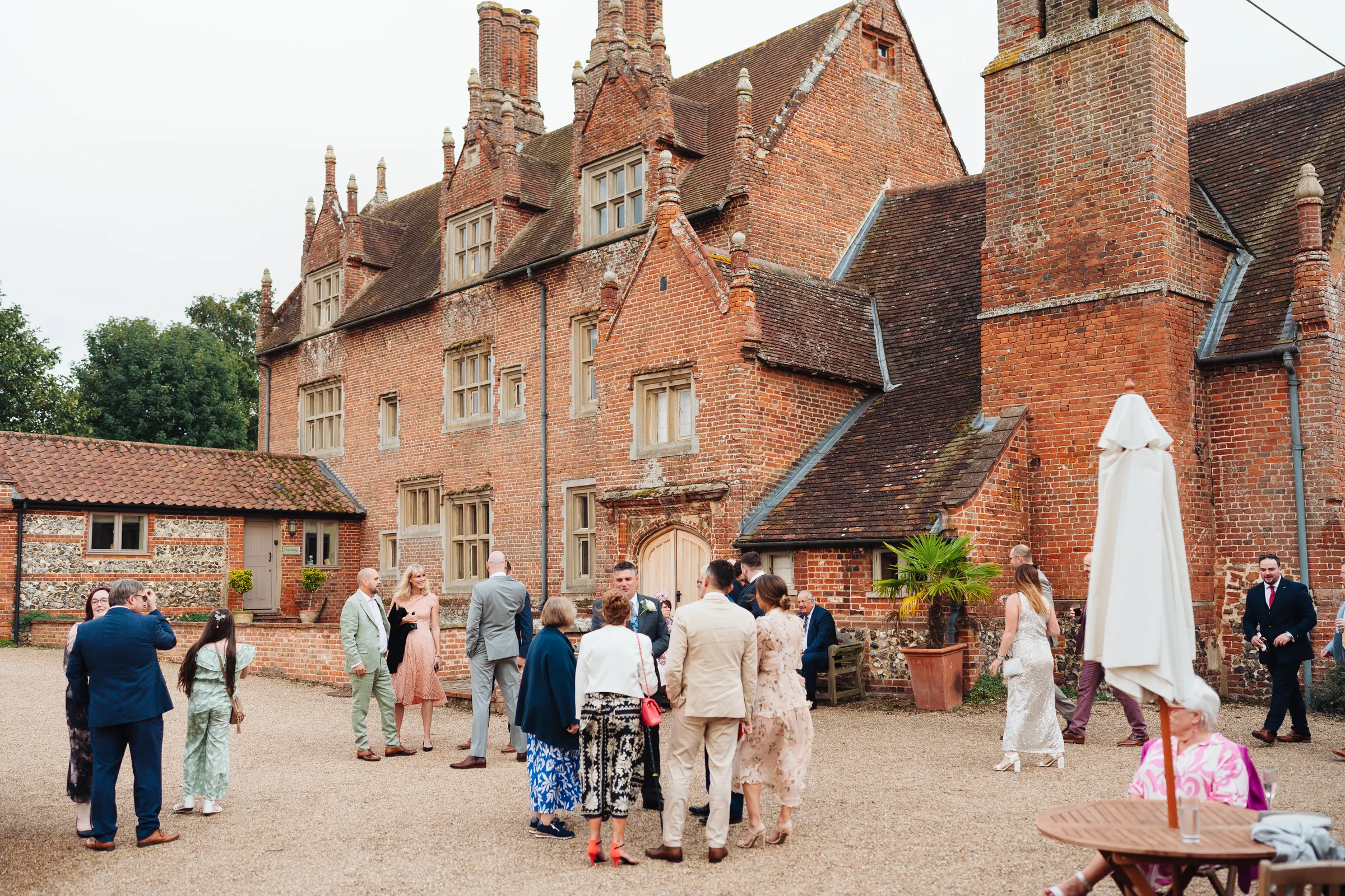 Hautbois_Hall_Wedding_10